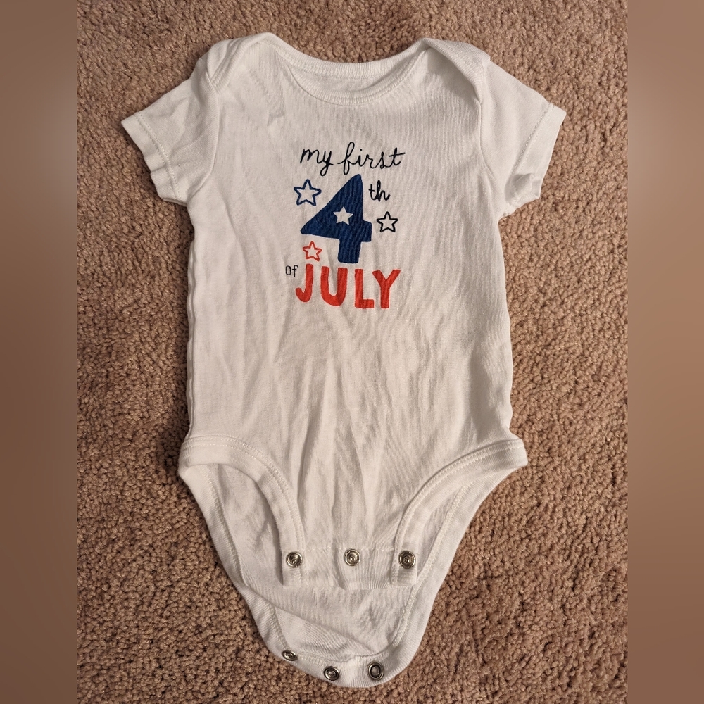 🇺🇲 4th of July onesie 🎊